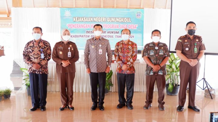 Bupati Dan Kejari Dalam Acara Jaga Desa
