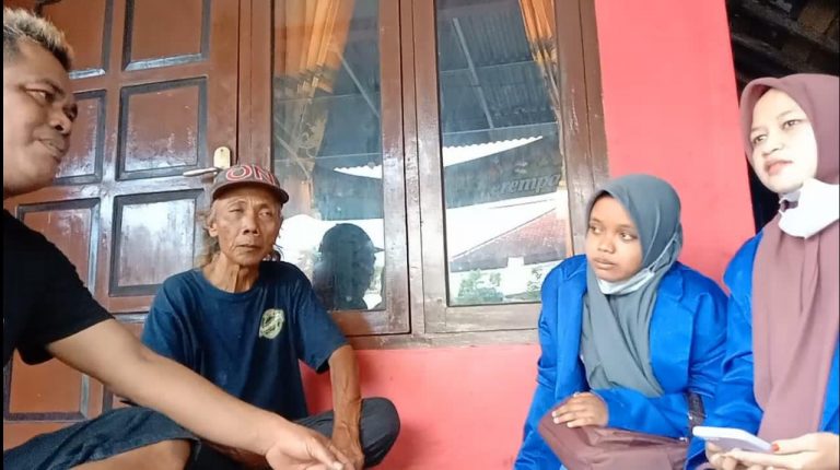 Sabari Kaos Hitam