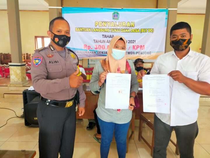 Warga Yang Mengembalikan BLT DD
