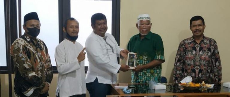 Silaturahmi Partau Umat Dengan PDM