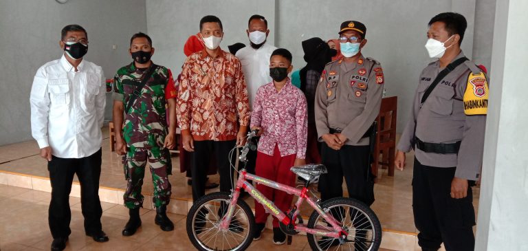 Peserta Vaksin Dapat Sepeda
