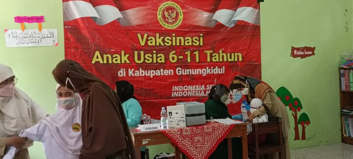 Vaksinasi Anak