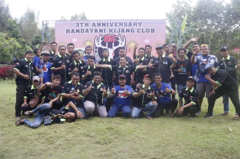 Komunitas Handayani Kijang Club Di HarLah Ketiga