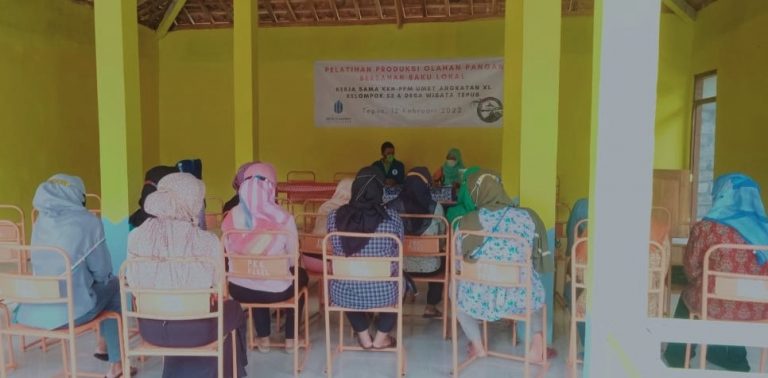 Pelatihan Produksi Olahan Pangan Berbahan Lokal UMBY Dan Desa Wisata Tepus 2022