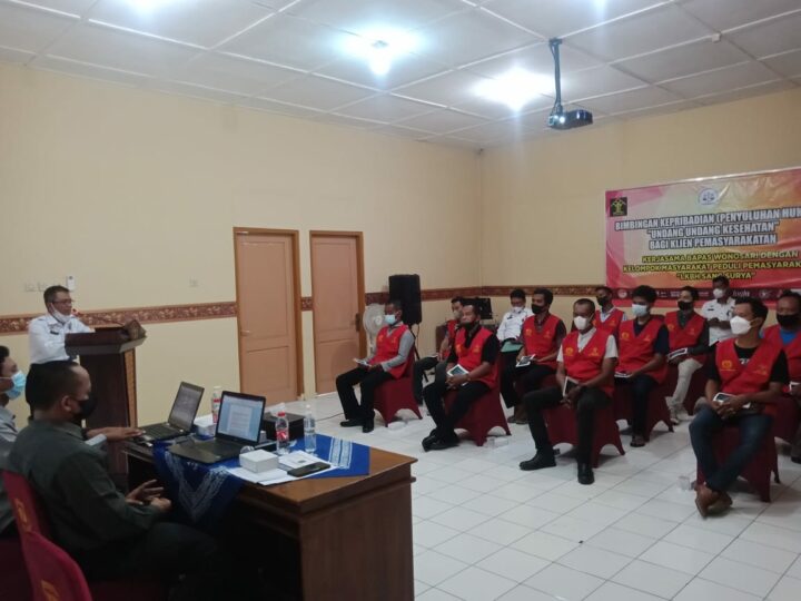 Sejumlah Napi Asimilasi Dapat Penyuluhan Hukum