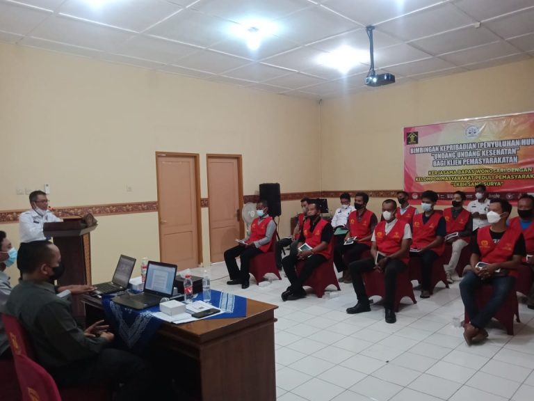 Sejumlah Napi Asimilasi Dapat Penyuluhan Hukum