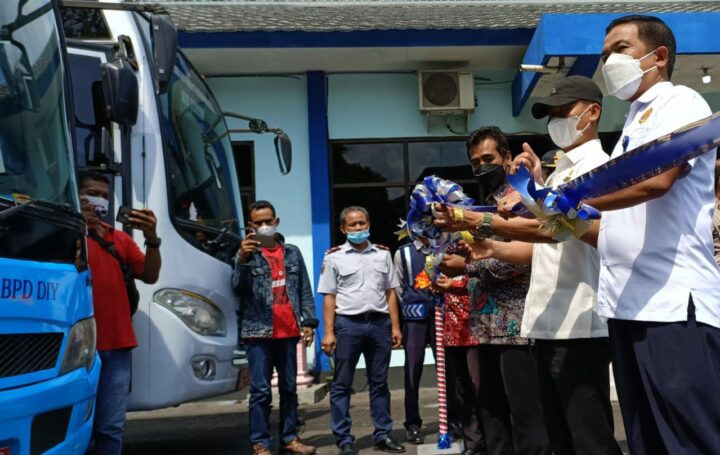 Tiga Armada Bus Sekolah Diluncurkan Bupati