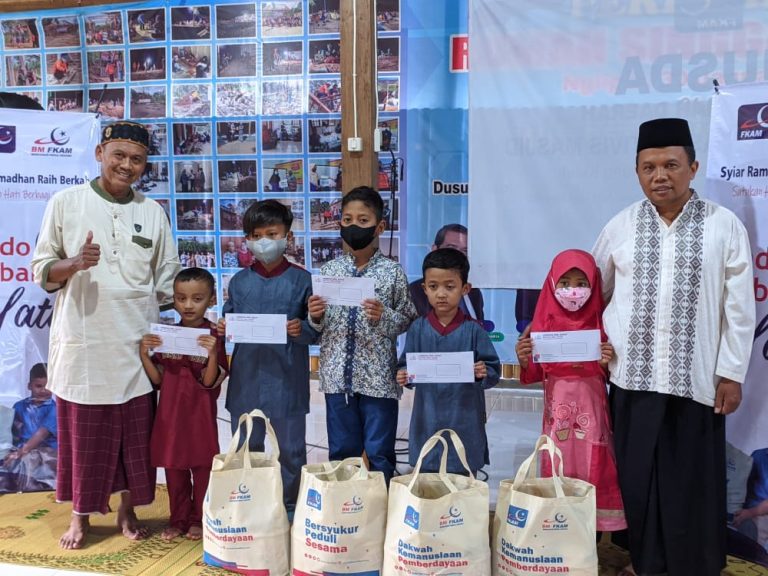 DPD FKAM Berbagi