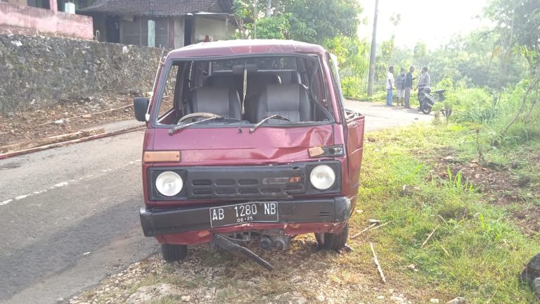 Kondisi Mobil Usai Kecelakaan