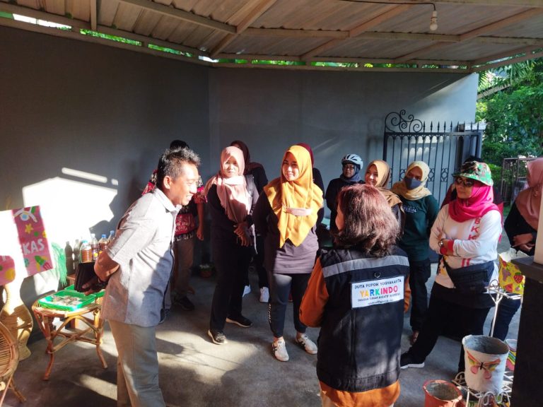 Kunjungan Istri Bupati Bantul Ke KSM Pilah Berkah
