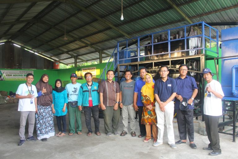 Pegiat Dan Praktisi Persampahan
