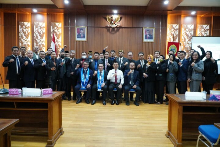 Pelantikan DPC Peradi
