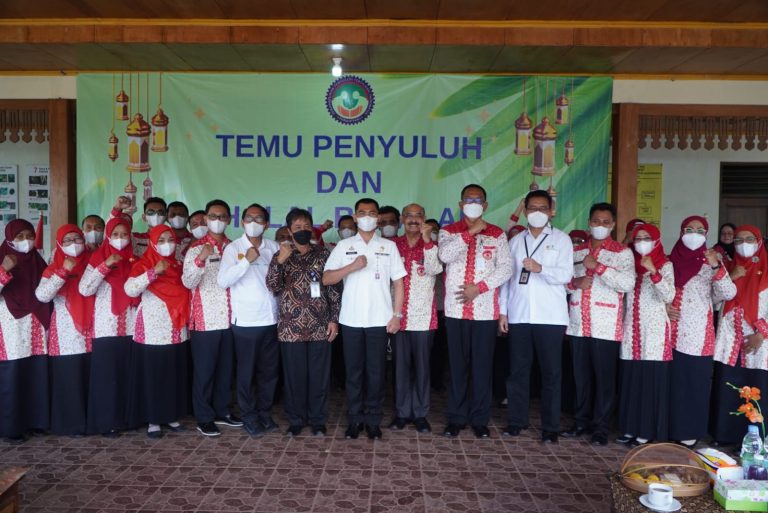 Penyuluh Pertanian Bersama Bupati