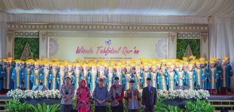 Wisuda Tahfidzul Qur’an SD Al Mujahidin Wonosari