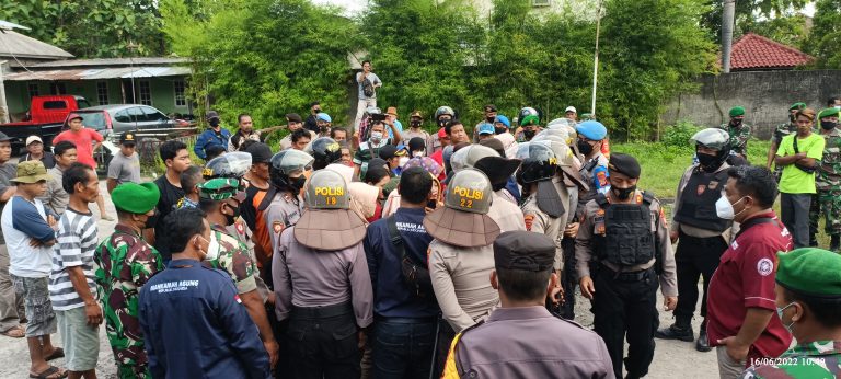 Eksekusi Pengosongan Lahan Di Sambirejo Ngawen