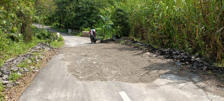 Lokasi Proyek Yang Mengalami Kerusakan