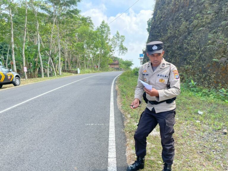 Polisi Saat Olah TKP