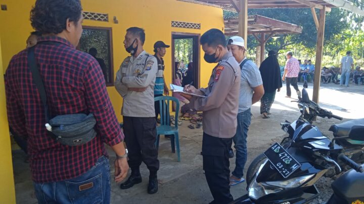 Polisi Saat Mendatangi Lokasi Kejadian