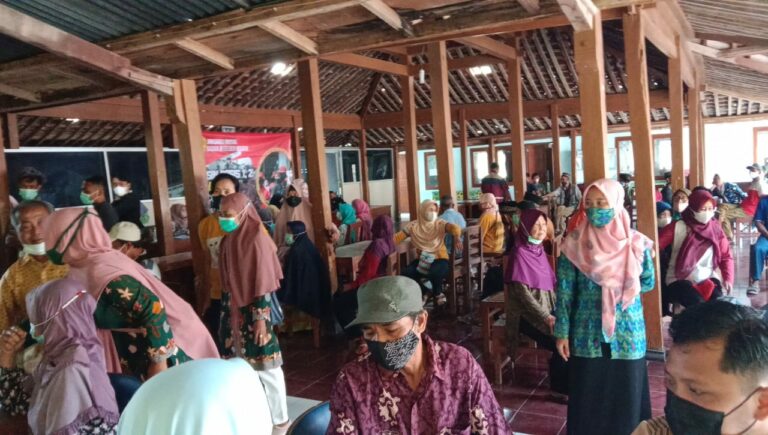 Kegiatan Vaksinasi Di Ponjong