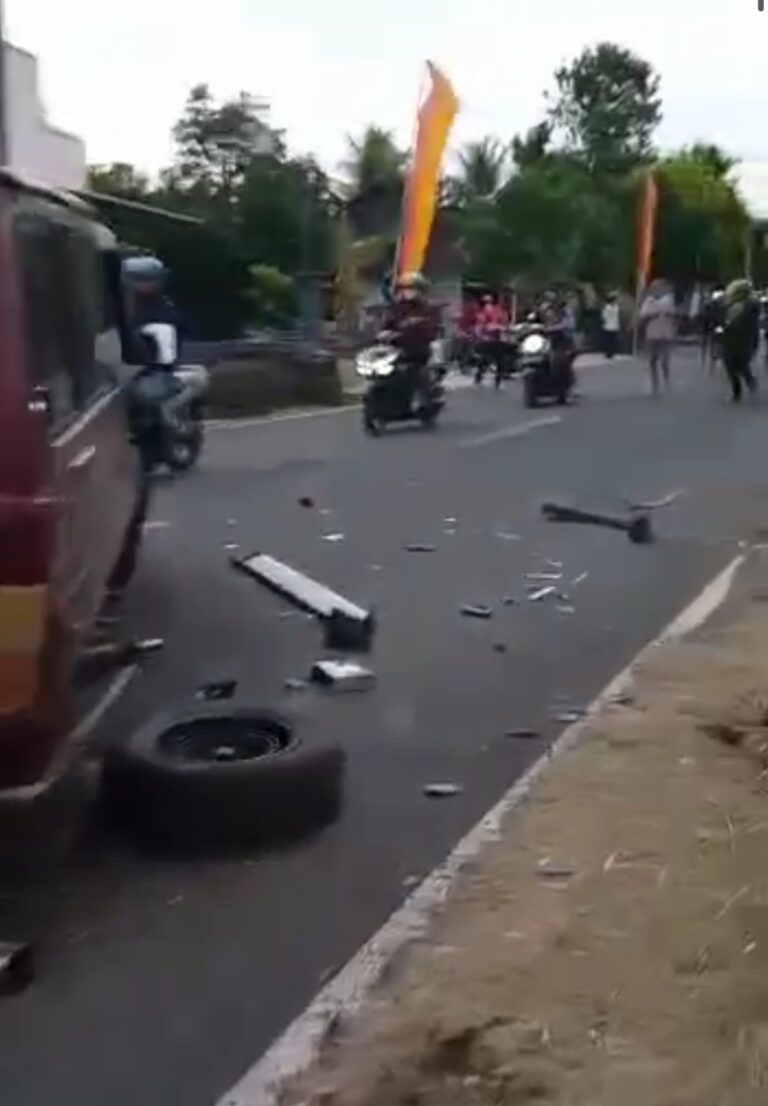 Kondisi Mobil Usai Kecelakaan