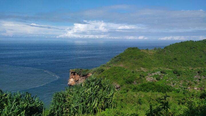 Pantai Ngunggah