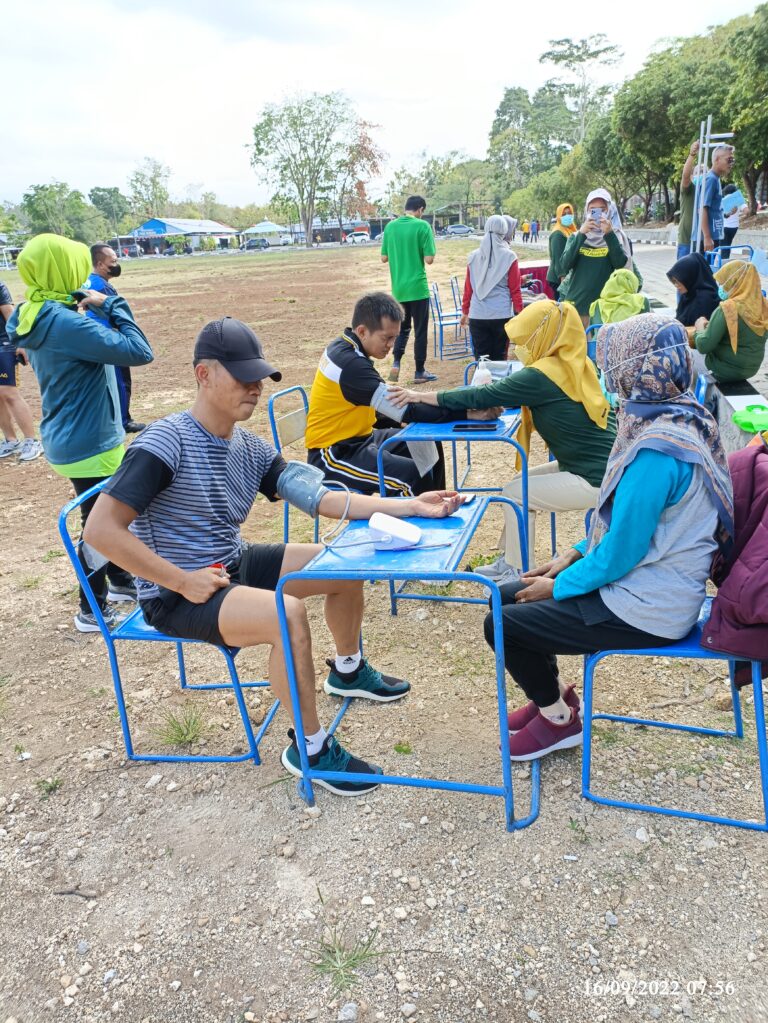 Bupati Saat Cek Kesehatan