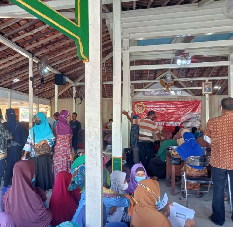 Vaksinasi Padukuhan Sumber Lor
