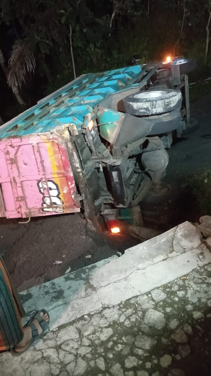 Kondisi Truck Usia Kecelakaan