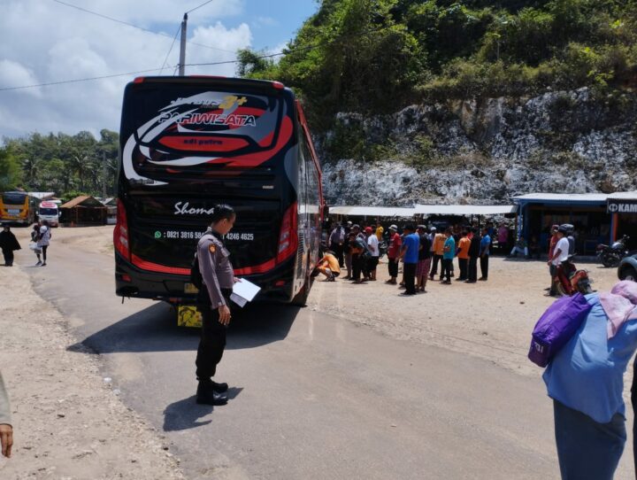 Polisi Saat Olah TKP
