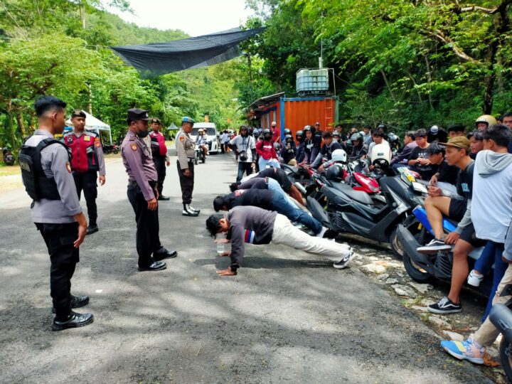 Pelajar Terjaring Razia Miras