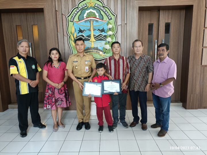 Pemberian Penghargaan Kepada Atlet Catur