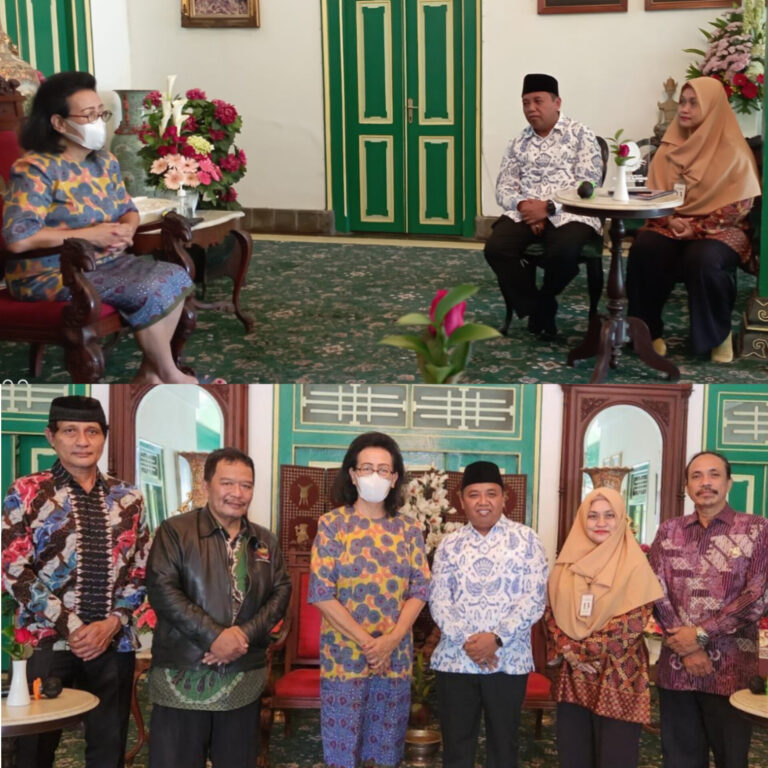 Pertemuan PKM Dan GKR Hemas
