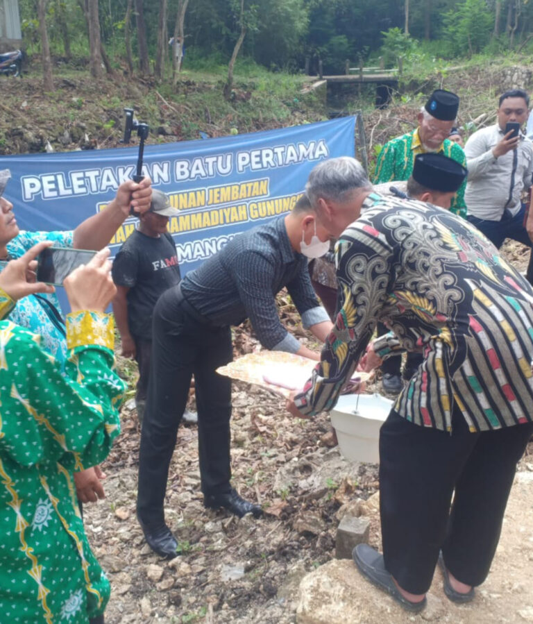 Peletakan Batu Pertama Pembangunan Jembatan Pusat Dakwah