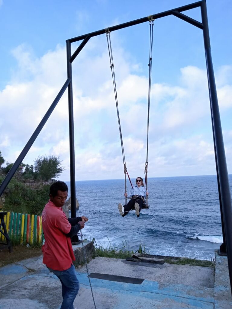 Ayunan Teras Kaca