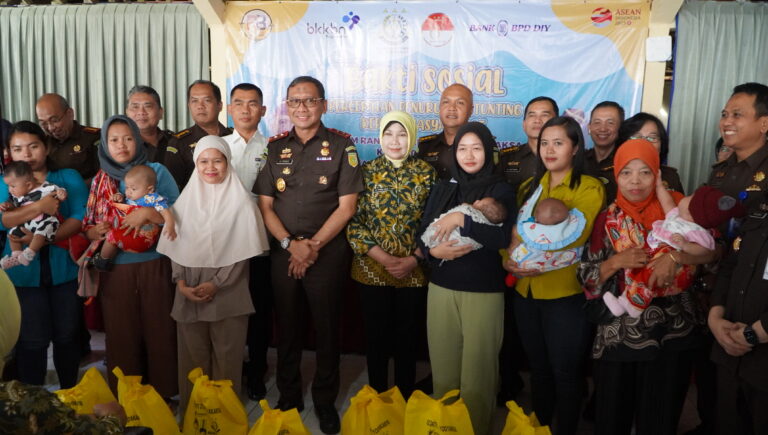 Kejati DIY Baksos Di Tepus