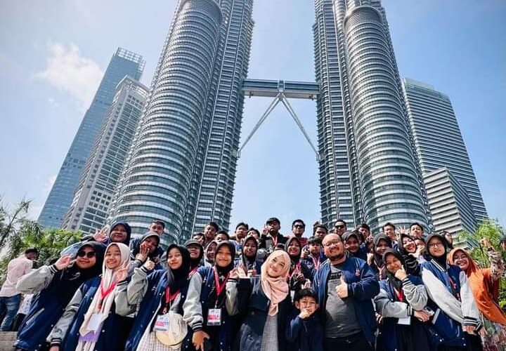 Kunjungan SMP Muhammadiyah Al Mujahidin Ke Malaysia