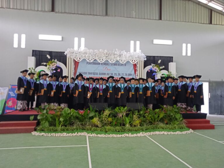 Wisuda MTs Muhammadiyah