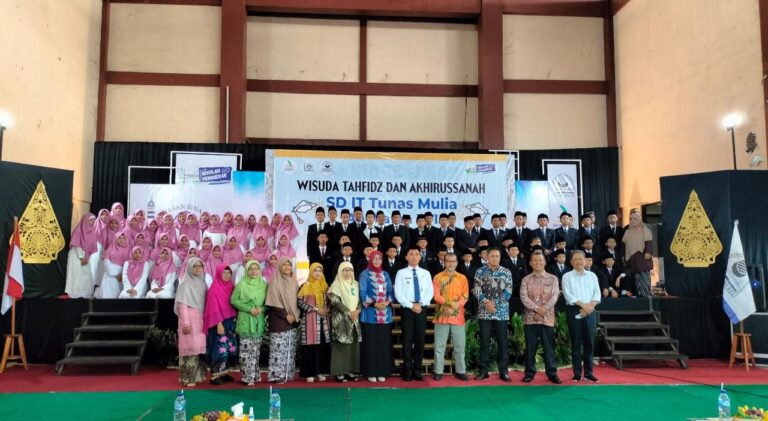 Wisuda Tahfidz SD IT Tunas Mulia