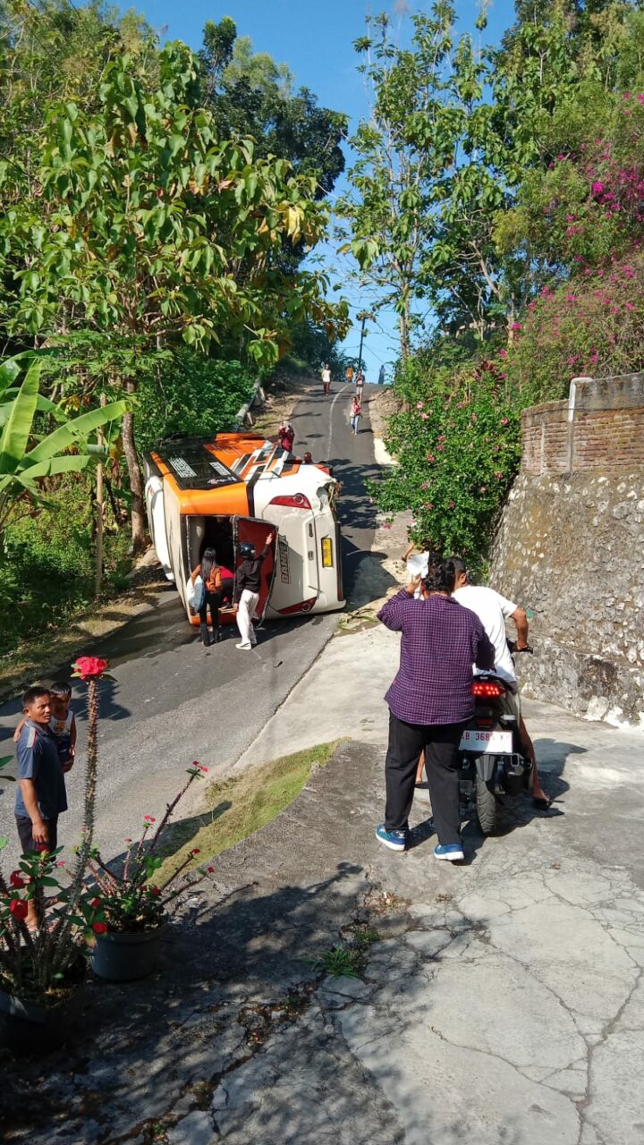 Laka Lantas Tunggal Di Jalur Wisata