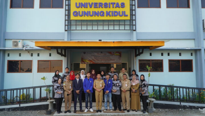 Dua Mahasiswa UGK Magang Ke Jepang