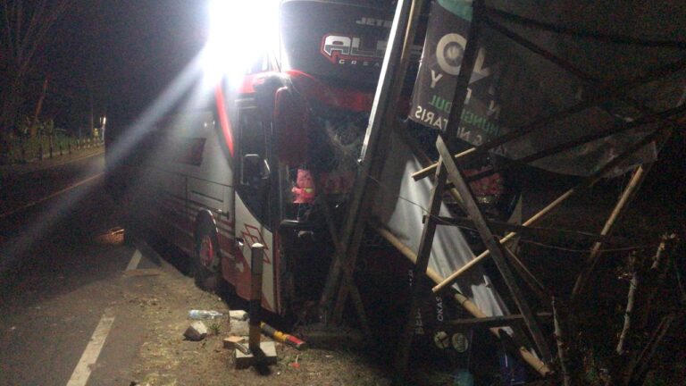 Kendaraan Yang Mengalami Kecelakaan