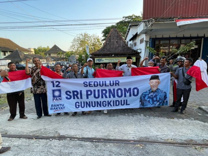 Relawan Sedulur Sri Purnomo