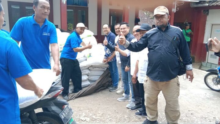 Pembagian Pupuk Gratis