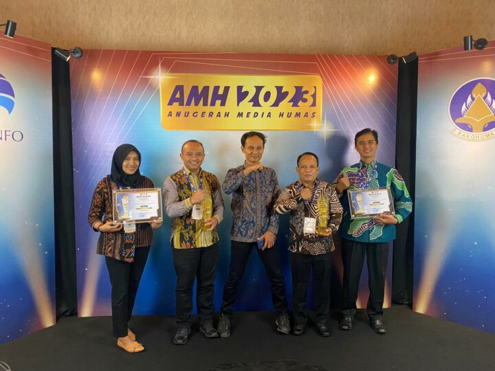 Penghargaan Anugerah Humas Diskominfo