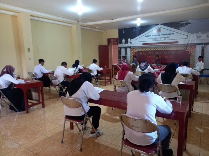 Proses Pengisian Pamong Kalurahan Pampang