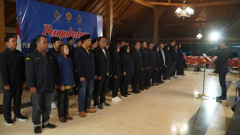 Pengukuhan Karang Taruna