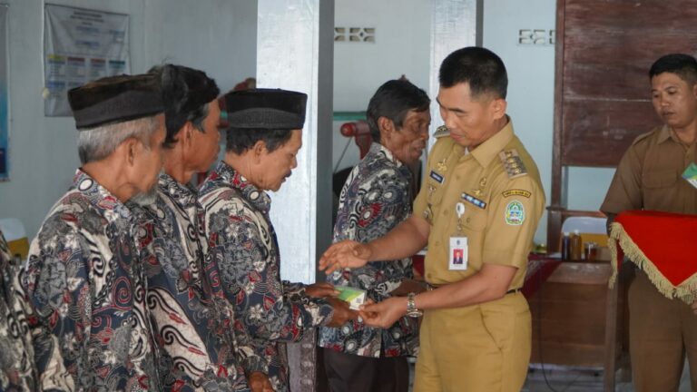 Penyerahan BPJS Ketenagakerjaan