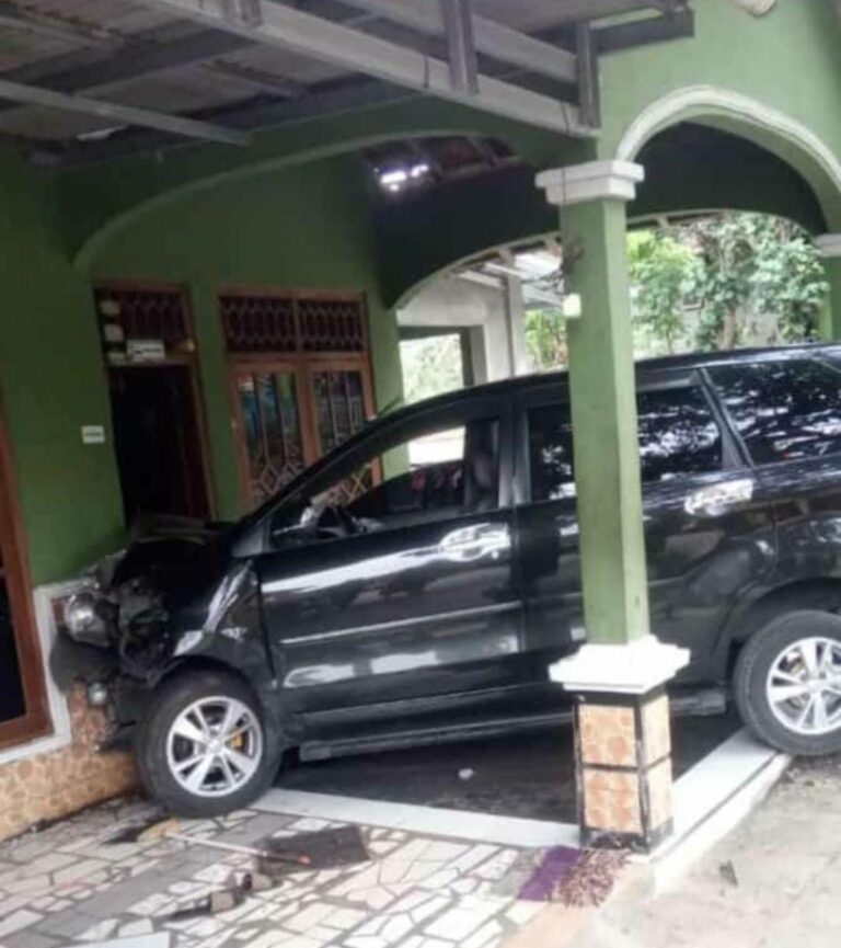 Laka Lantas Tunggal