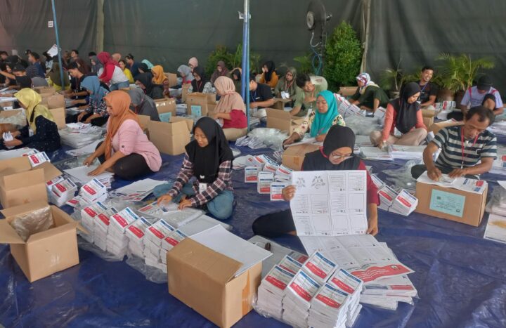 Proses Sortir Surat Suara