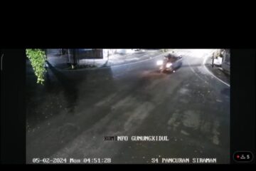 Rekaman CCTV Detik Detik Kecelakaan